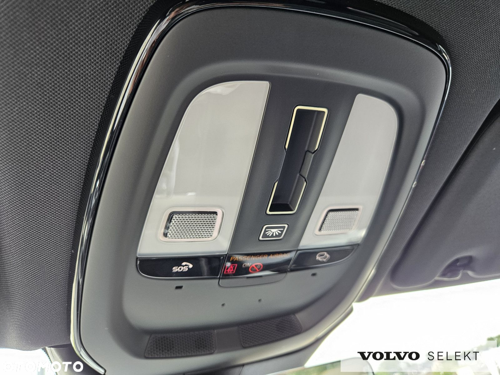 Volvo XC 60 - 24