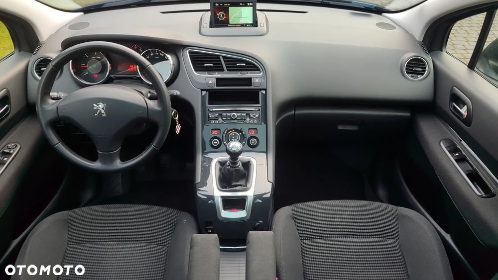 Peugeot 5008 HDI FAP 115 Allure - 31