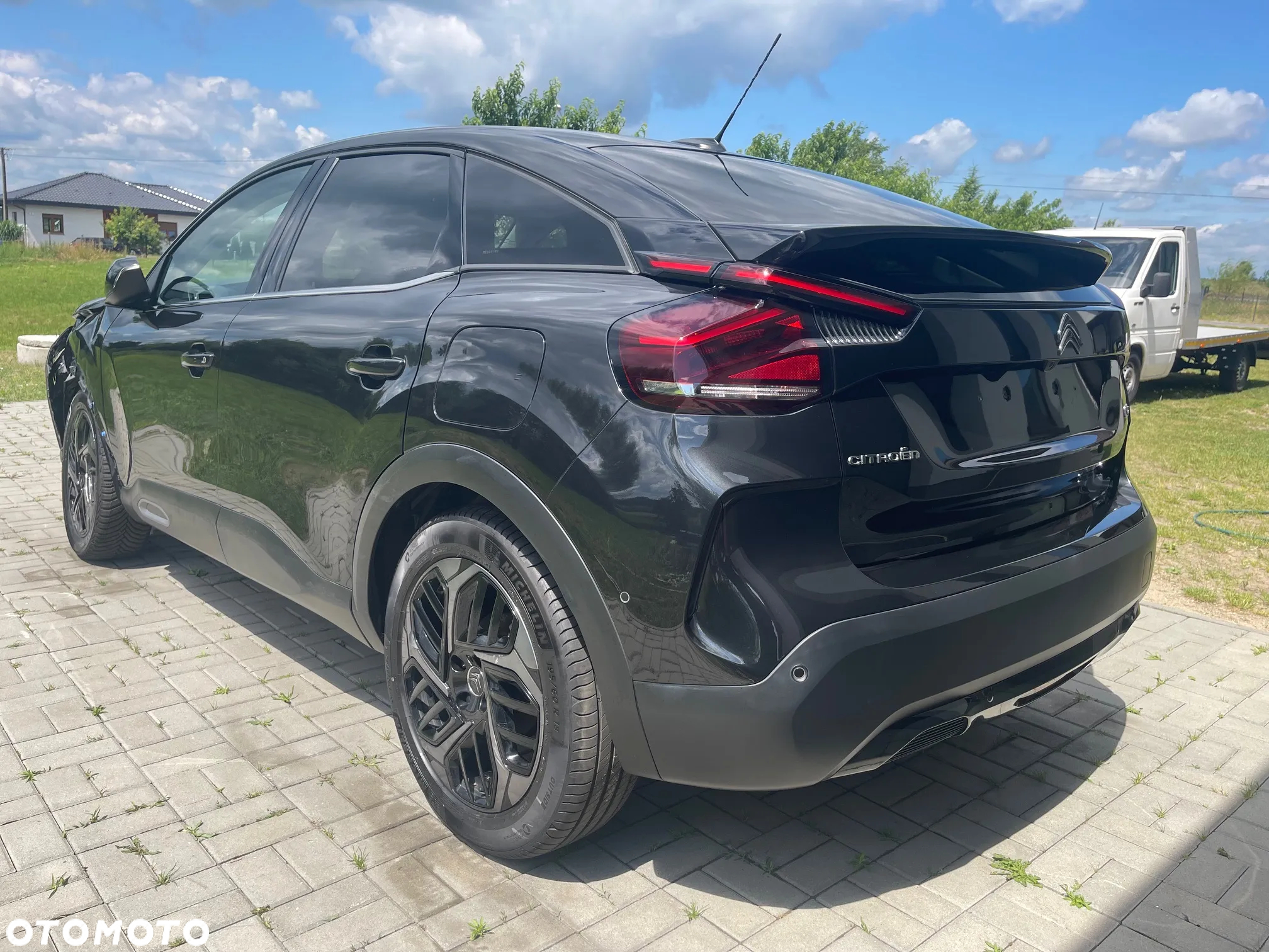 Citroën C4 BlueHDi 130 Stop&Start EAT8 SHINE - 8