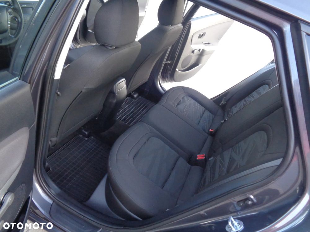 Kia Ceed 1.6 GDI Platinum Edition - 17