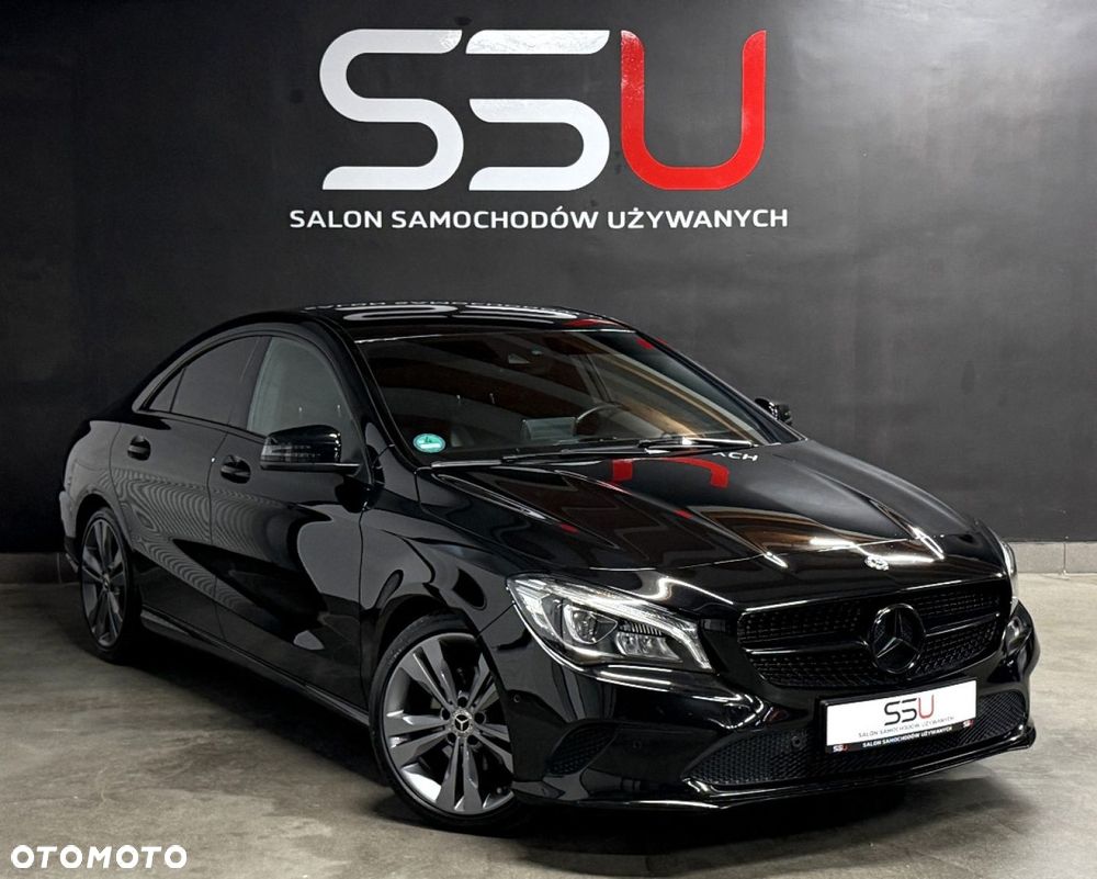 Mercedes-Benz CLA 200 7G-DCT Urban - 2