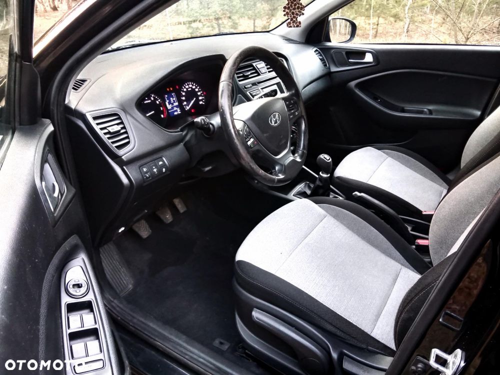 Hyundai i20 - 9