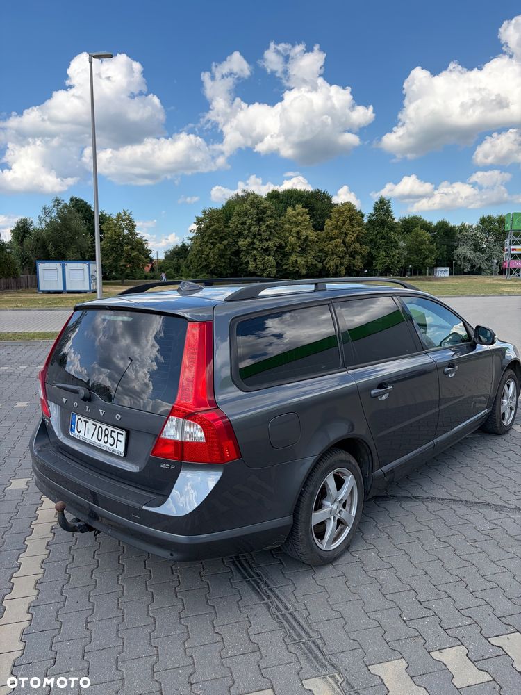 Volvo V70 2.0 Momentum - 3