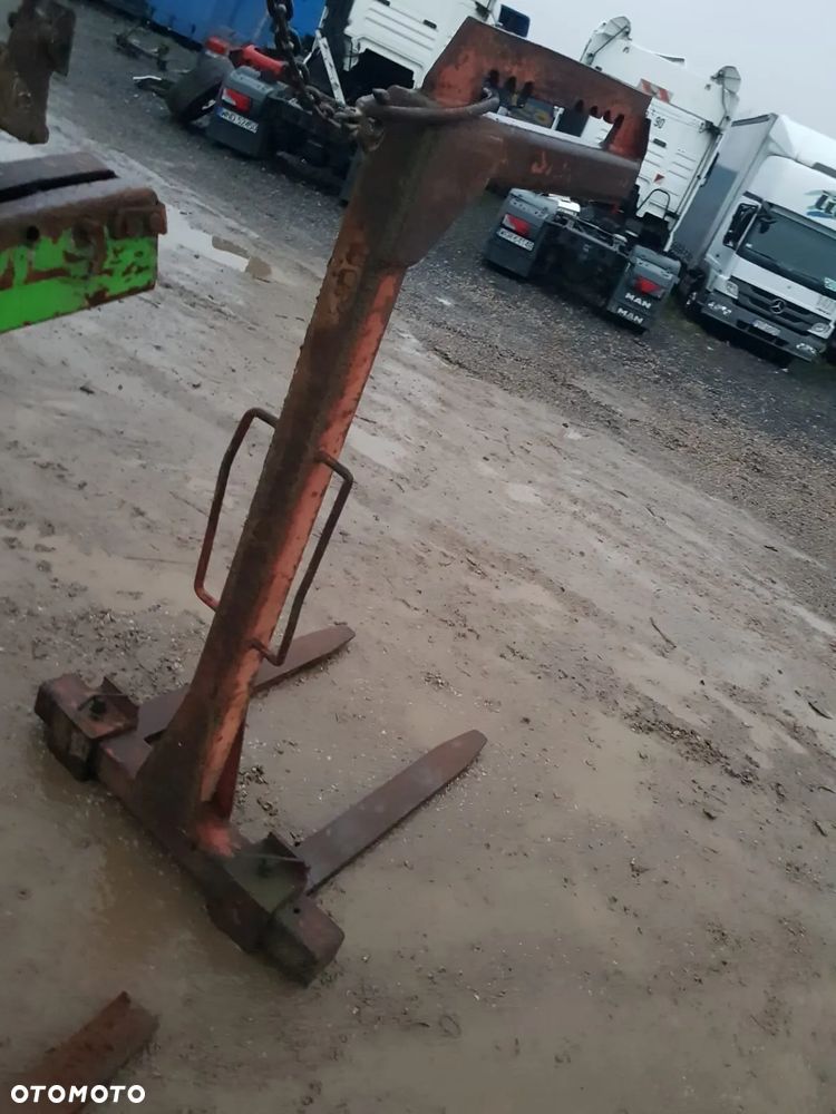 CHWYTAK WIDŁY DO PALET HDS - 5