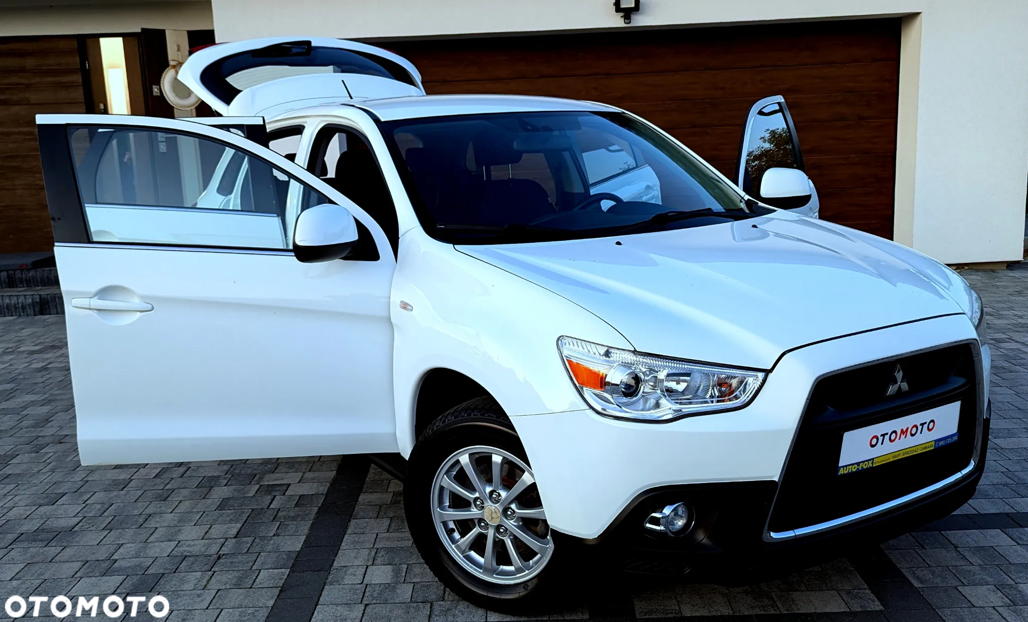 Mitsubishi ASX 1.6 2WD Diamant Edition - 2