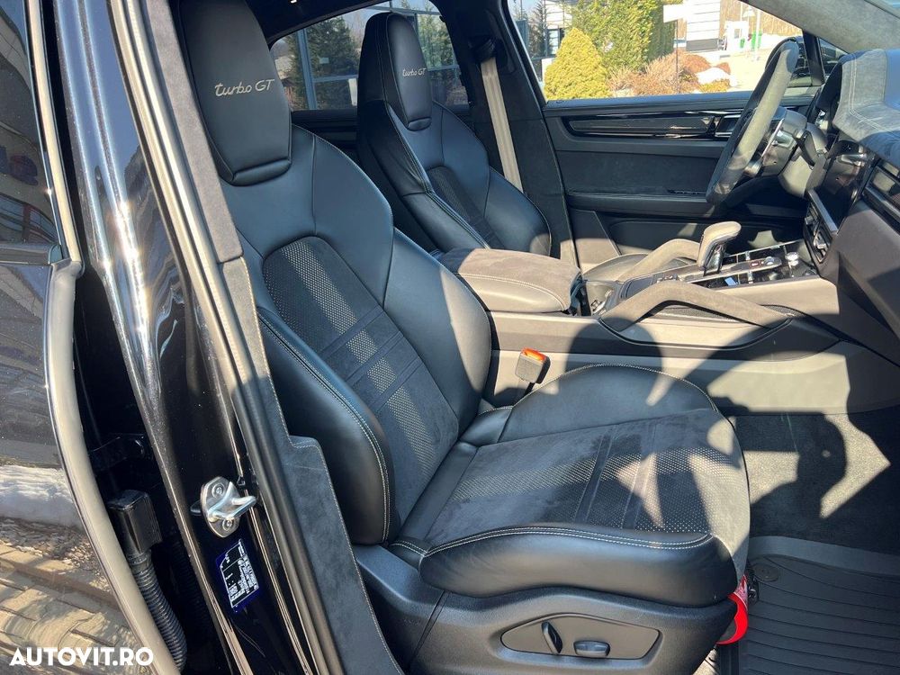 Porsche Cayenne Coupe - 9