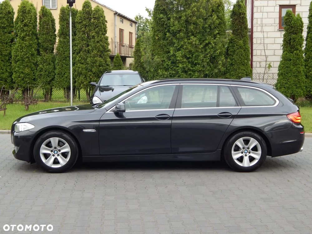 BMW Seria 5 520d - 7