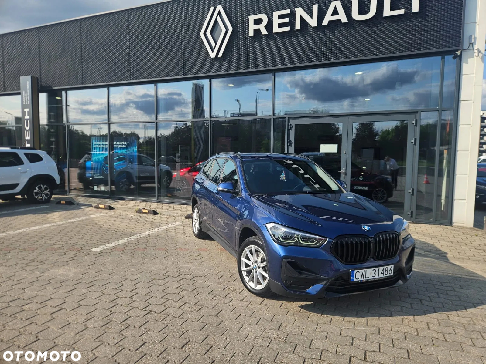 BMW X1 sDrive16d - 11