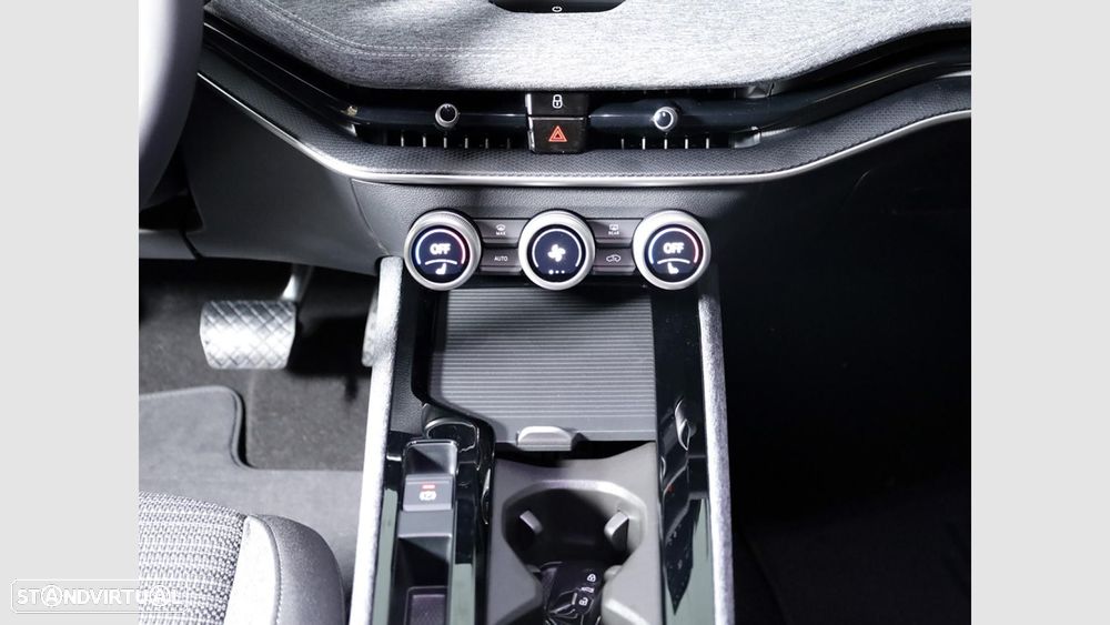 Skoda Superb 1.5 TSI iV Selection DSG - 18