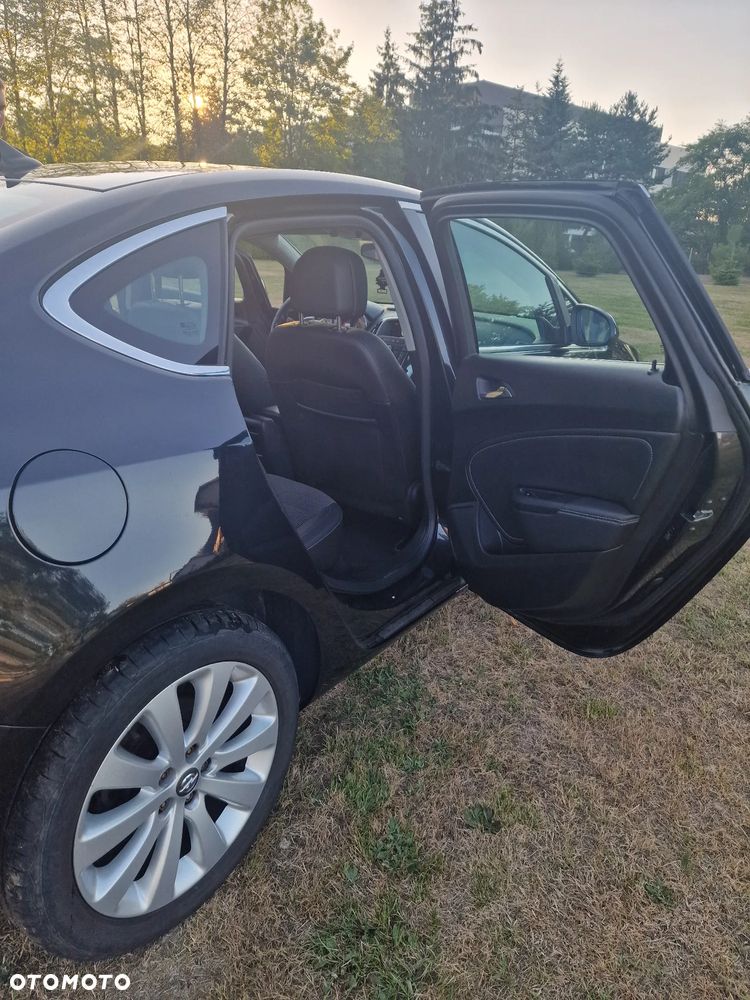 Opel Astra - 4