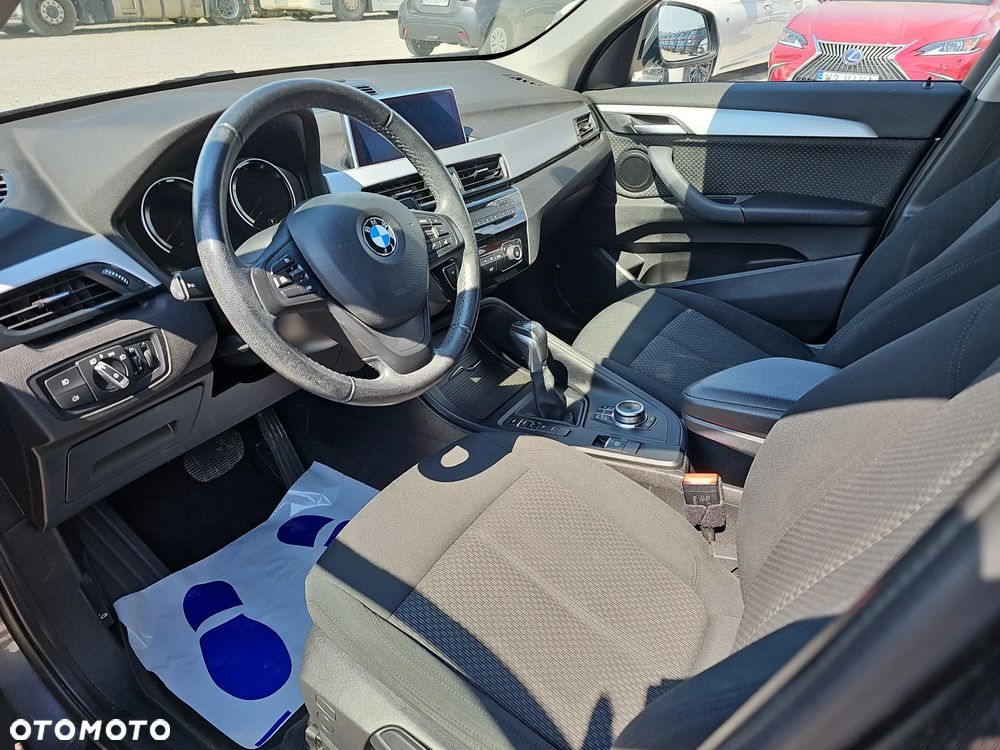 BMW X1 xDrive25e Advantage - 10