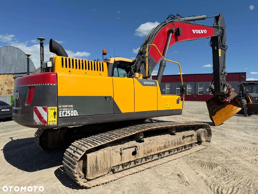 Volvo EC 250 DL - 8