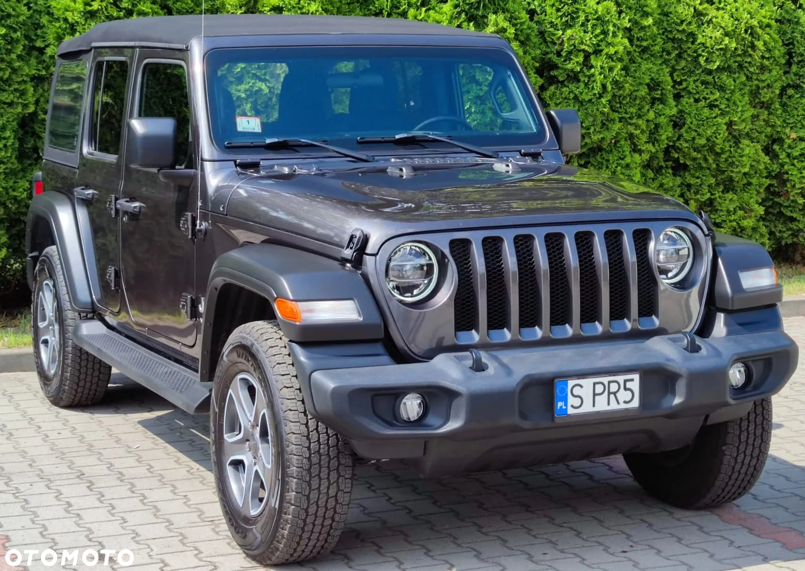 Jeep Wrangler Unlimited GME 2.0 Turbo Sahara - 11
