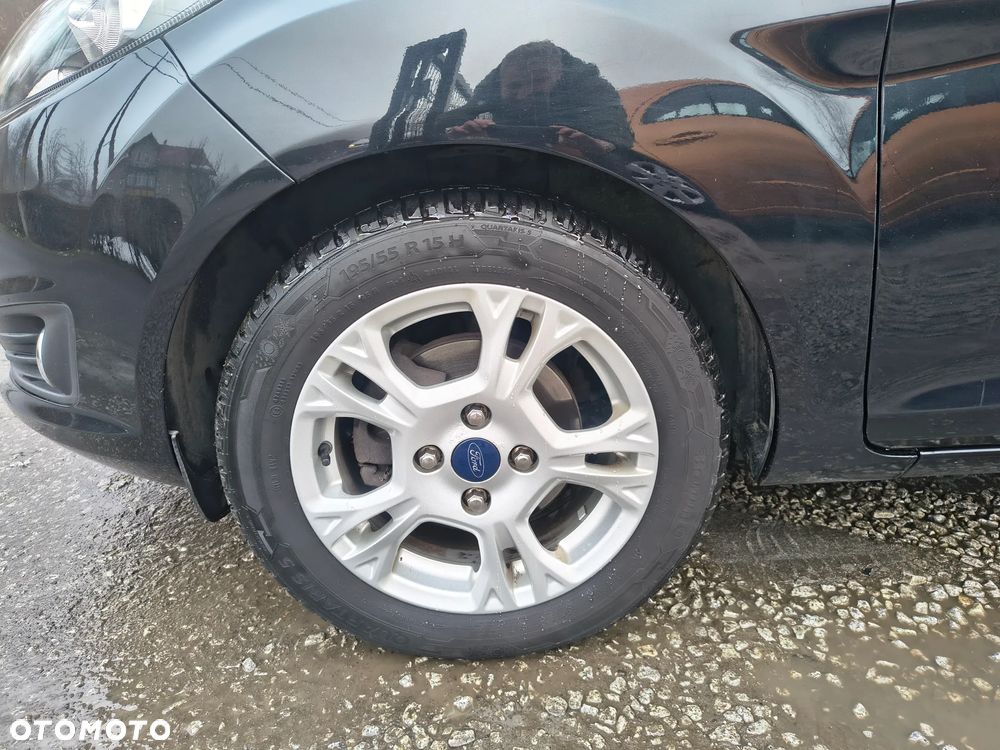 Ford Fiesta 1.6 TDCi DPF Titanium - 9