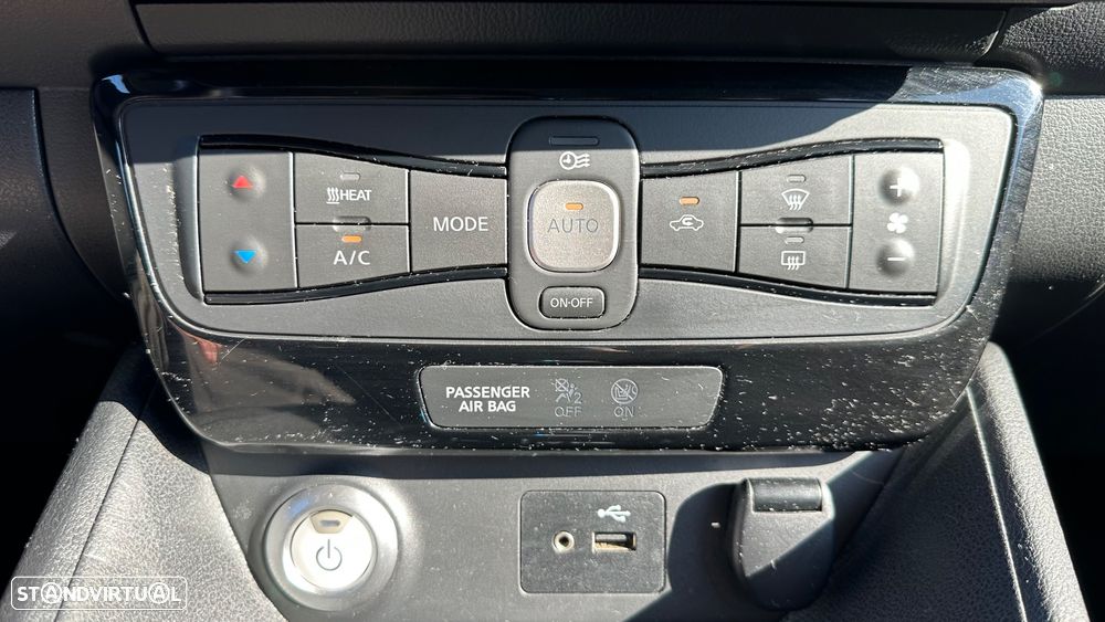 Nissan Leaf N-Connecta - 46