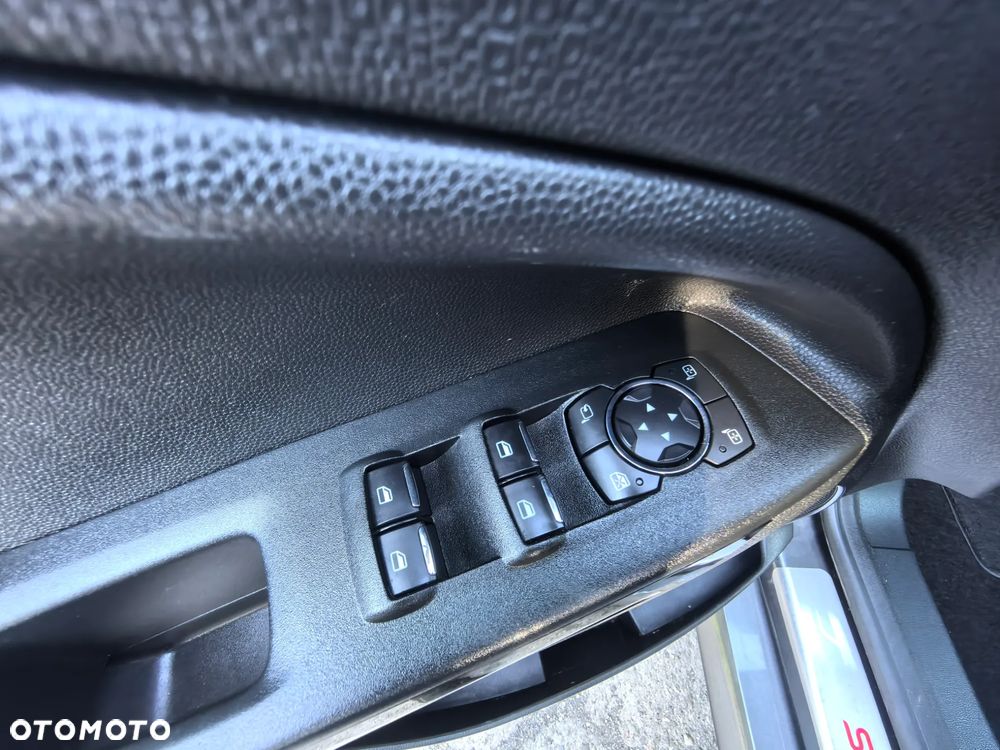 Ford EcoSport 1.0 EcoBoost ST-Line ASS - 24