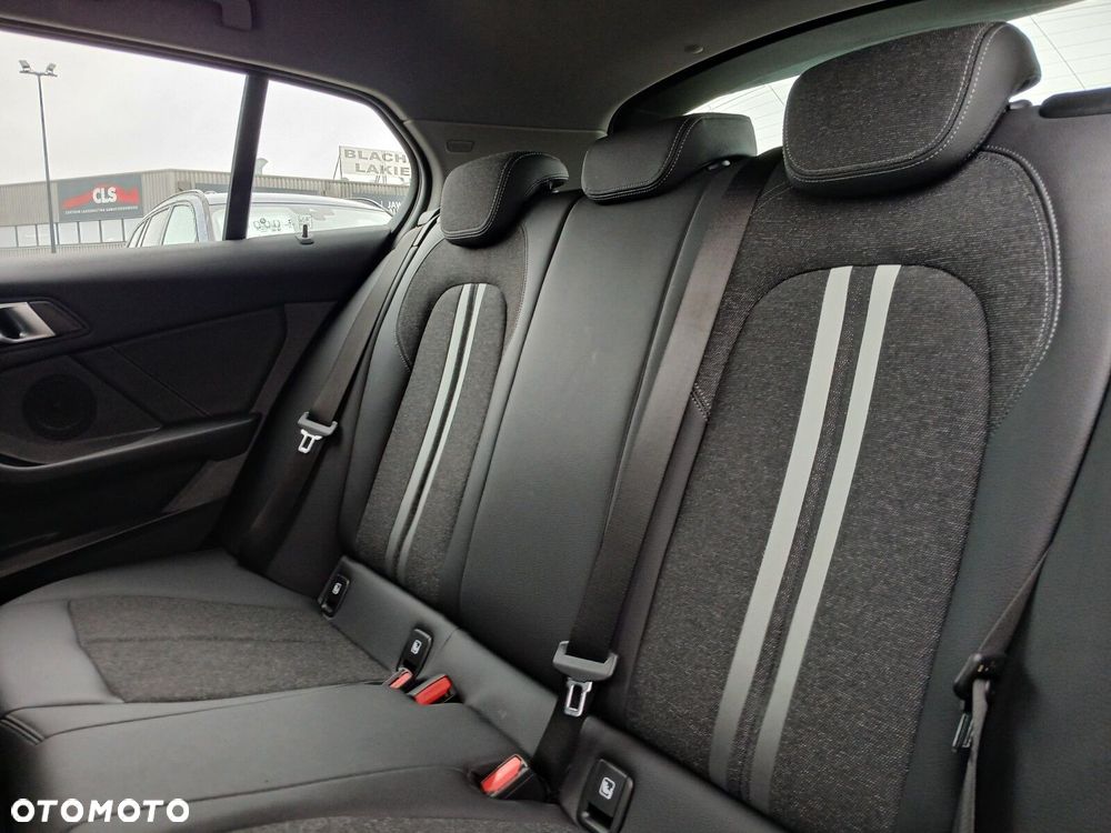 BMW Seria 1 120i Sport Line - 14