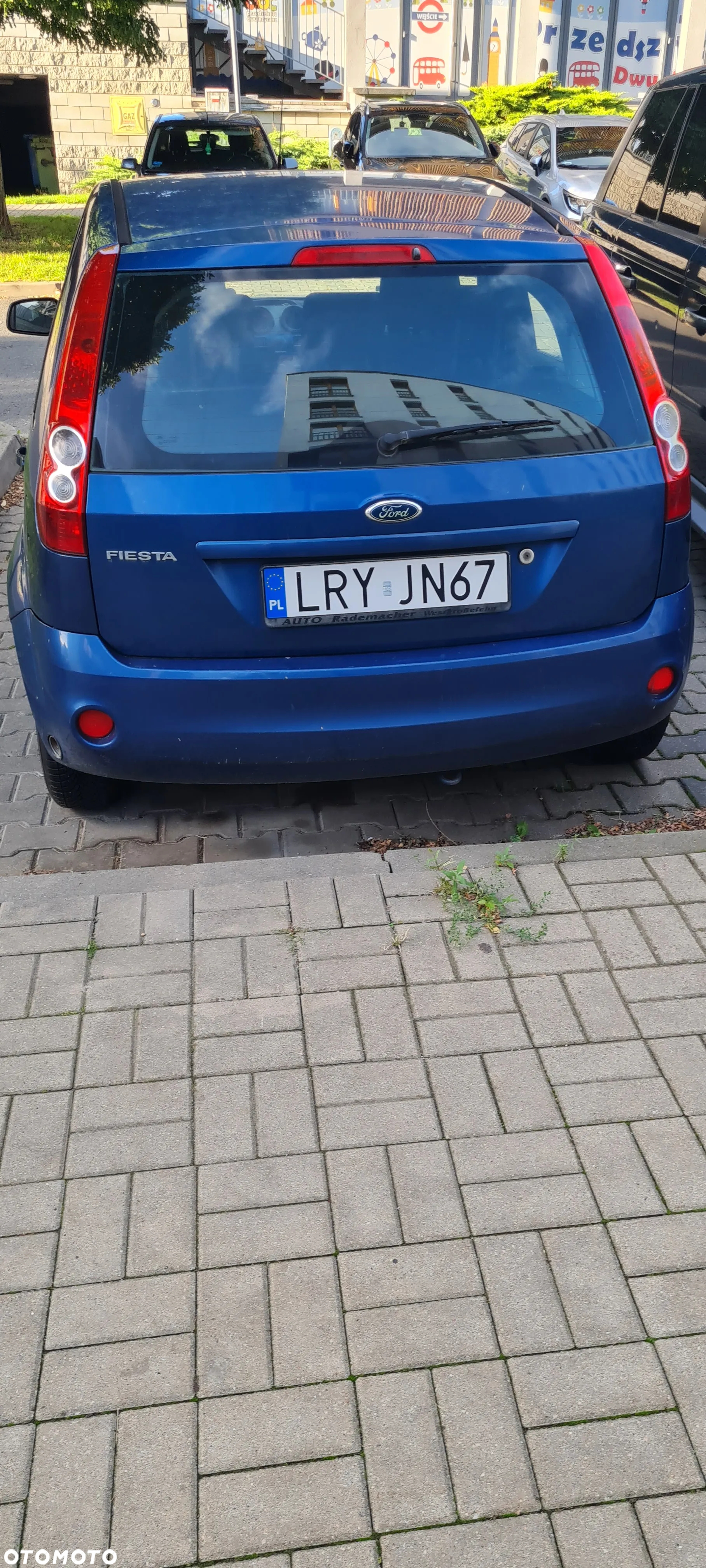 Ford Fiesta 1.4 Ambiente - 5