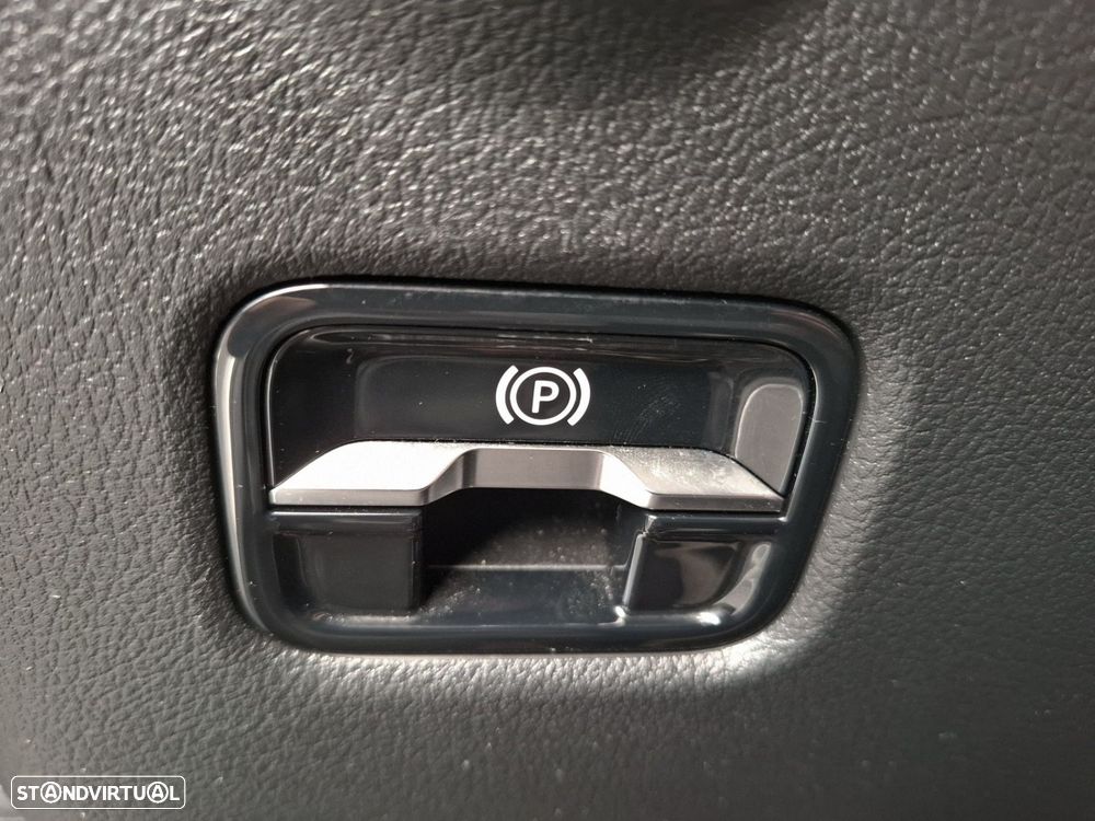 Mercedes-Benz C 220 d Avantgarde - 21