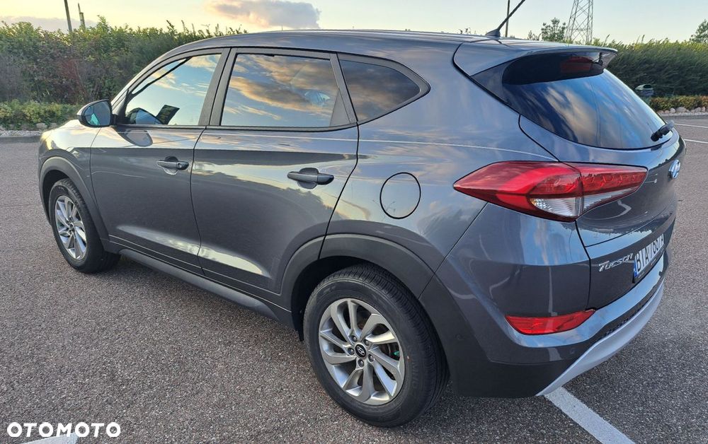 Hyundai Tucson - 16