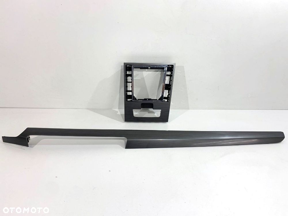 LISTWY DEKOR  SKODA SUPERB III Kombi (3V5) 2015 - 2022 2.0 TDI 110 kW [150 KM] olej napędowy 2015 - - 1