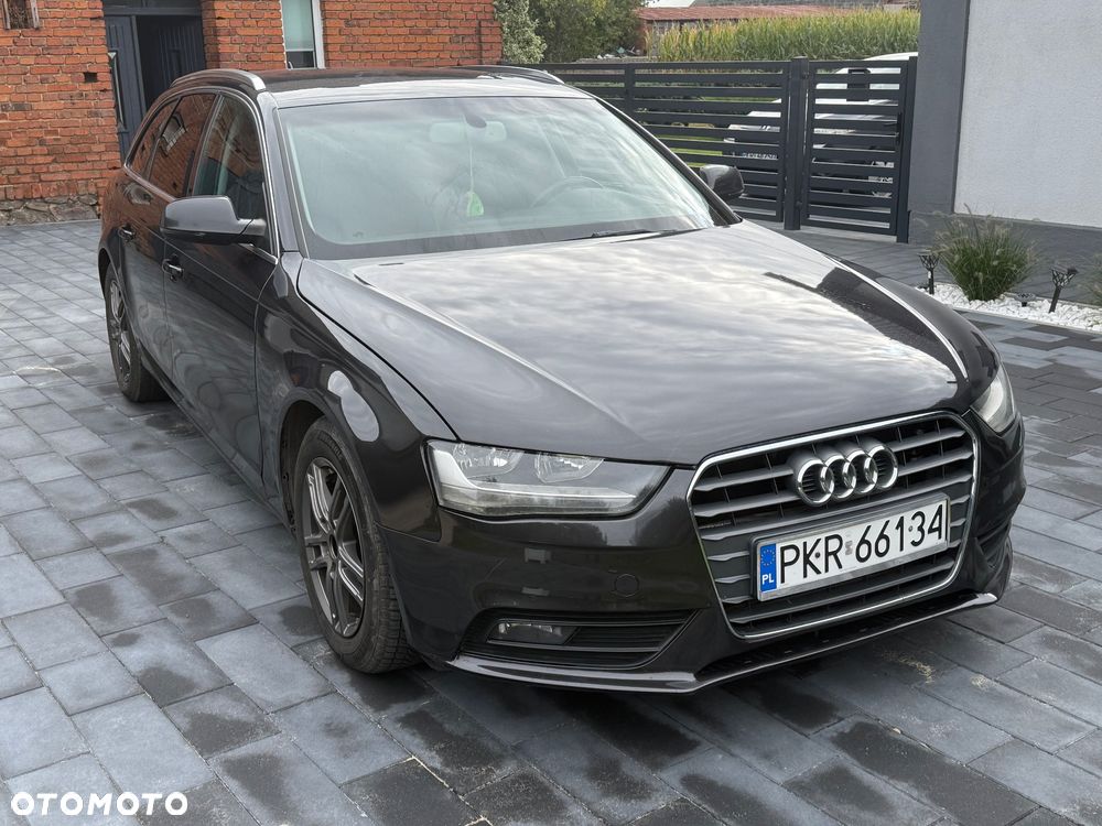 Audi A4 Avant - 1