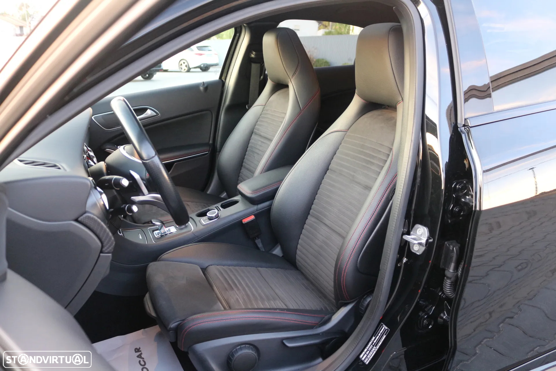 Mercedes-Benz A 45 AMG 4-Matic - 20