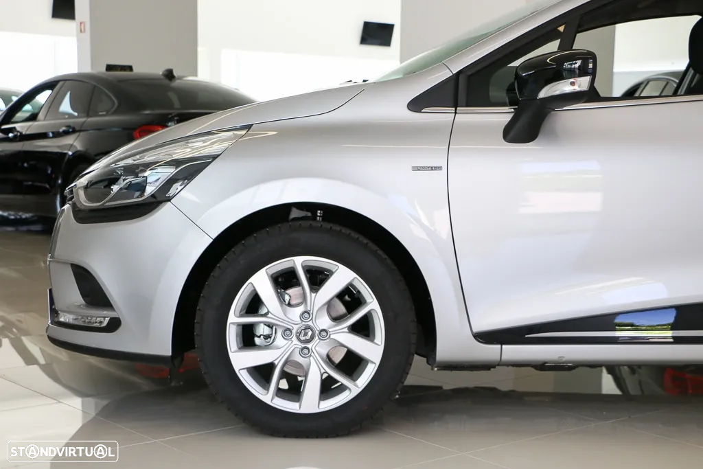 Renault Clio Sport Tourer 0.9 TCe Limited - 11