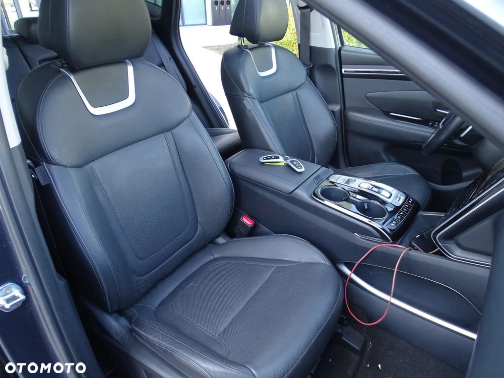Hyundai Tucson 1.6 T-GDi 48V-Hybrid 2WD DCT Edition 30+ - 16