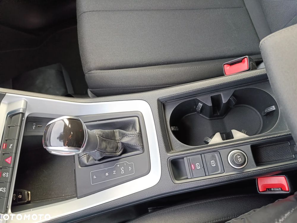 Audi Q3 35 TDI S tronic - 20