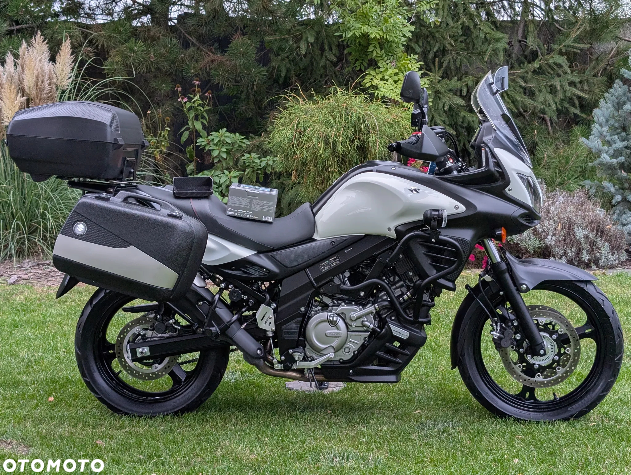 Suzuki V-STROM - 4