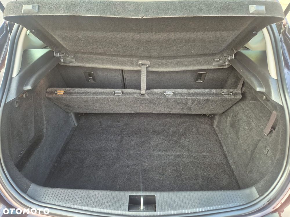 Opel Astra - 25