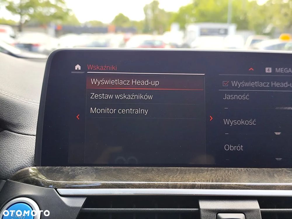 BMW iX3 80kWh Impressive - 23