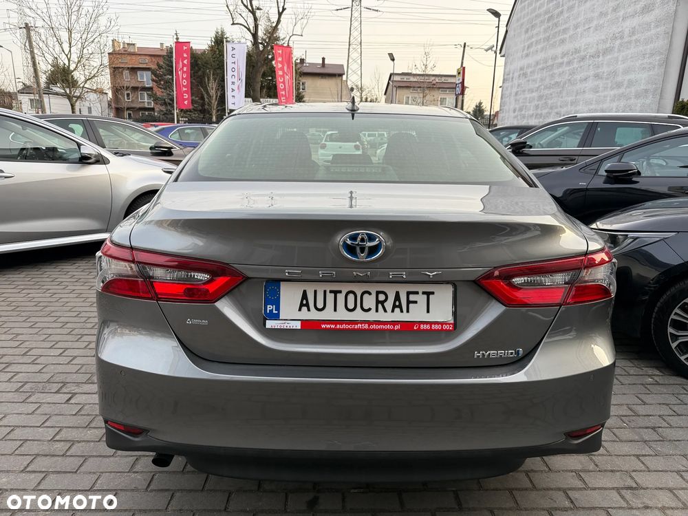 Toyota Camry 2.5 Hybrid Comfort CVT - 29