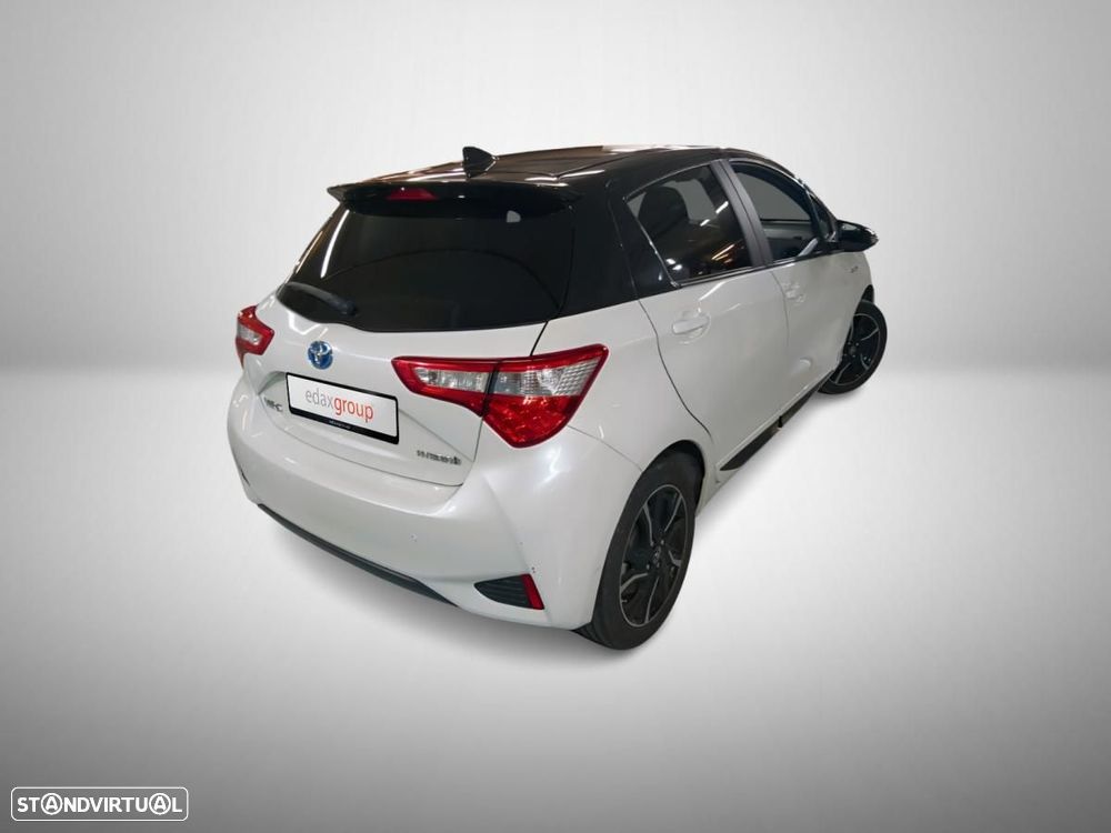 Toyota Yaris 1.5 HSD Square Collec.White - 2