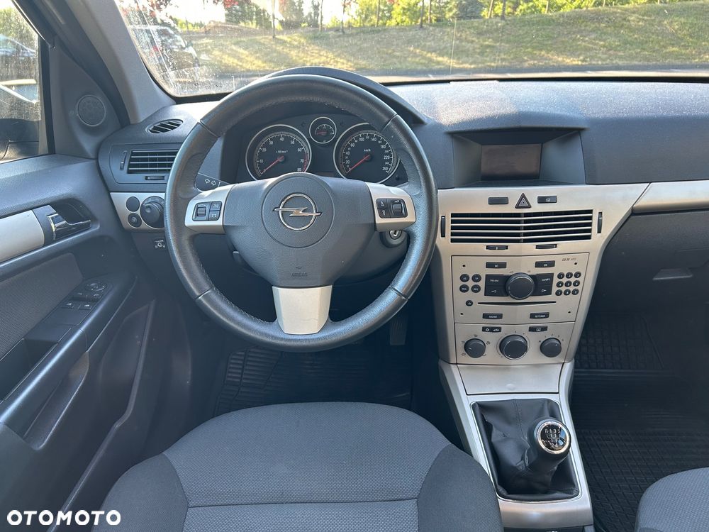 Opel Astra 1.4 - 7