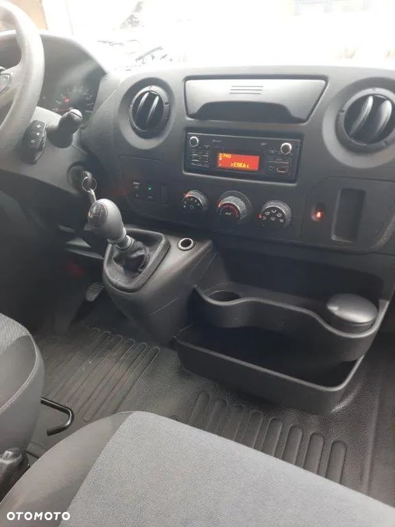 Renault Master - 15