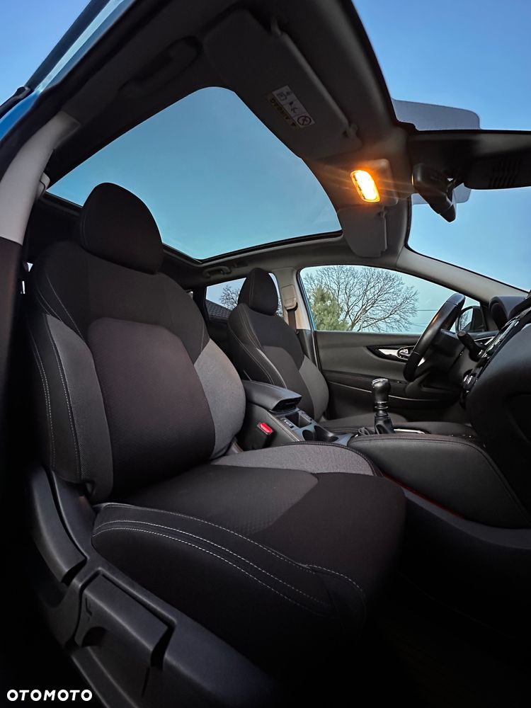 Nissan Qashqai 1.3 DIG-T N-Connecta EU6d - 20