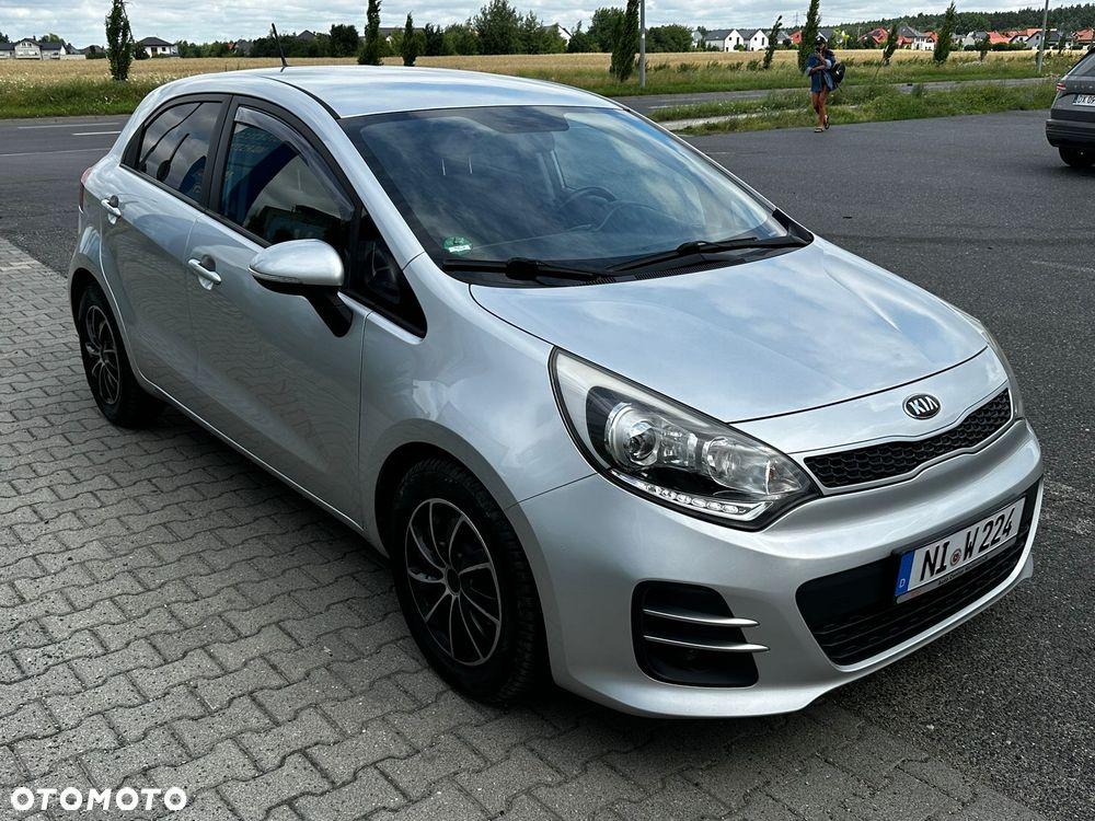 Kia Rio 1.4 Business Line - 2