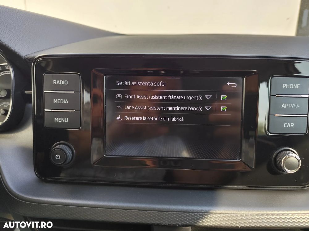 SKODA Scala 2021 — imagine 19