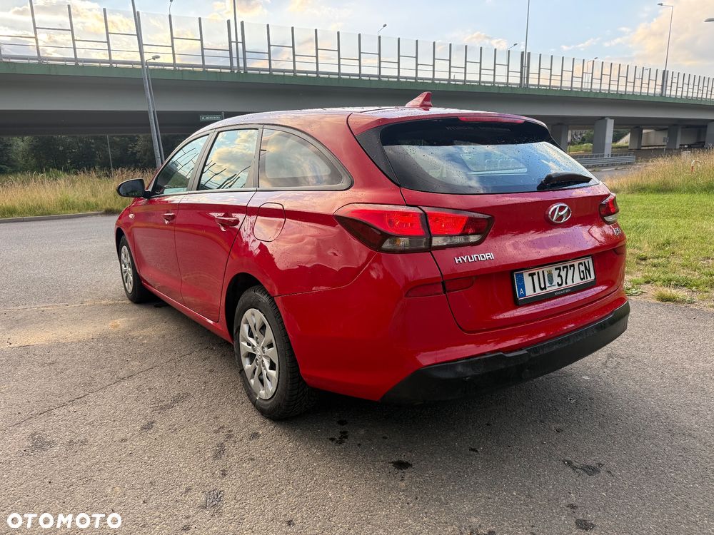 Hyundai i30 1.5 Pure - 3