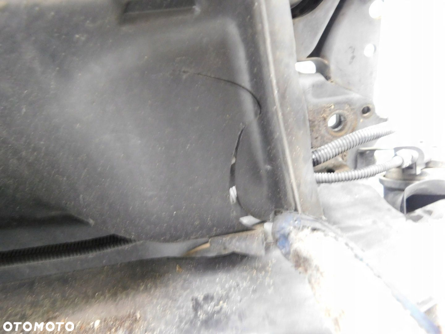 PAS PRZEDNI / WZMOCNIENIE / CHŁODNICE PORSCHE CAYENNE I 02-07 3.2 V6 - 9