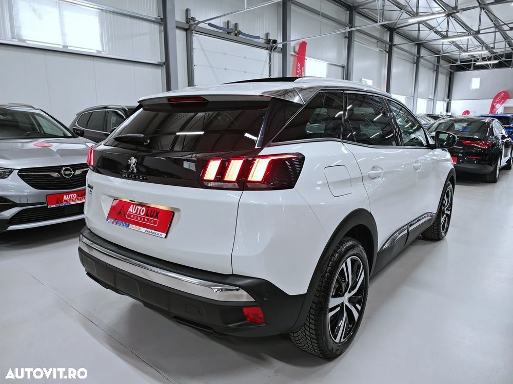 Peugeot 3008 PureTech 130 Stop & Start GPF EAT8 Allure - 5