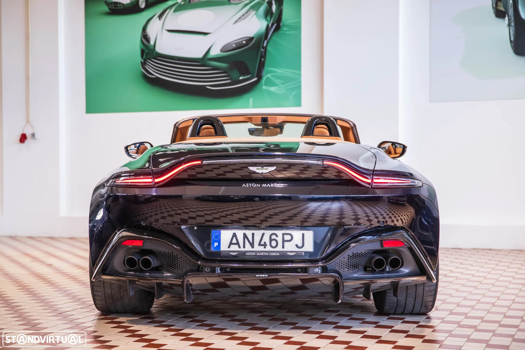 Aston Martin Vantage Roadster V8 - 4