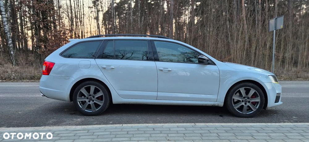 Skoda Octavia 2.0 TDI (Green tec) RS - 7