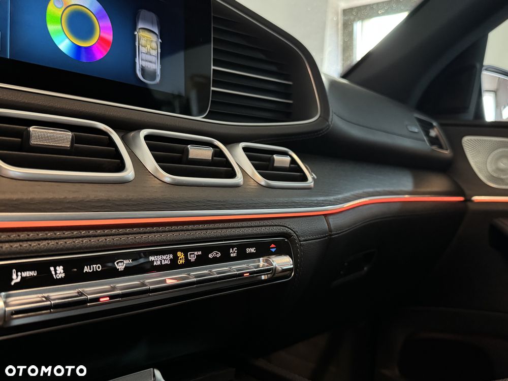Mercedes-Benz GLE - 21