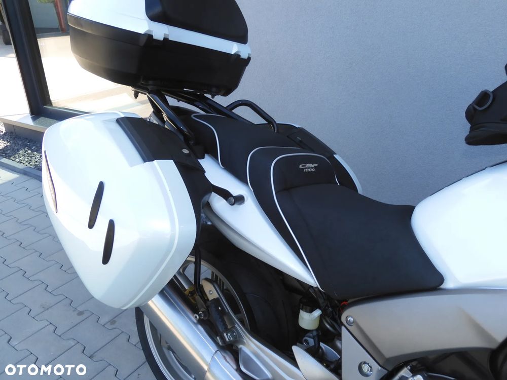 Honda CBF - 34