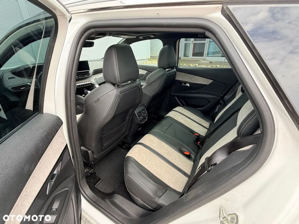 Peugeot 3008 1.6 PureTech HYbrid4 GT S&S EAT8 - 18