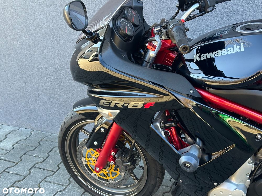Kawasaki ER - 14