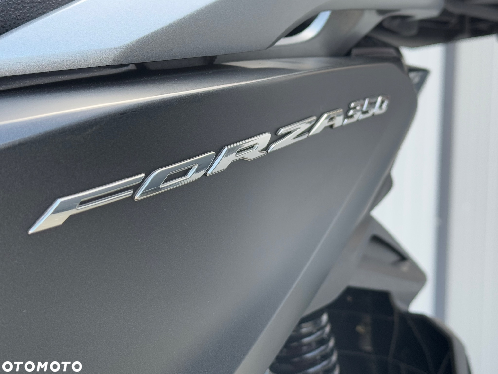 Honda NSS - 28